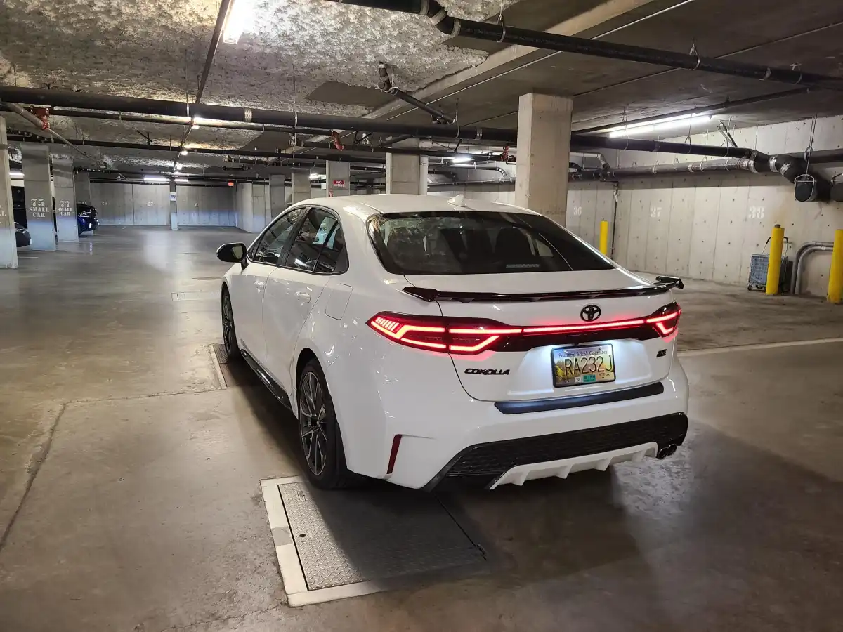 Toyota Levin rear view – modern LED taillights and sport diffuser